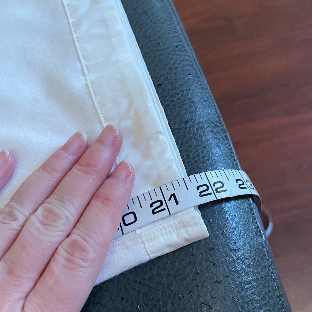 Athleta Triumph Hybrid Wide Leg Crop sweatpant high rise stretch waist MED Cream - Picture 15 of 16